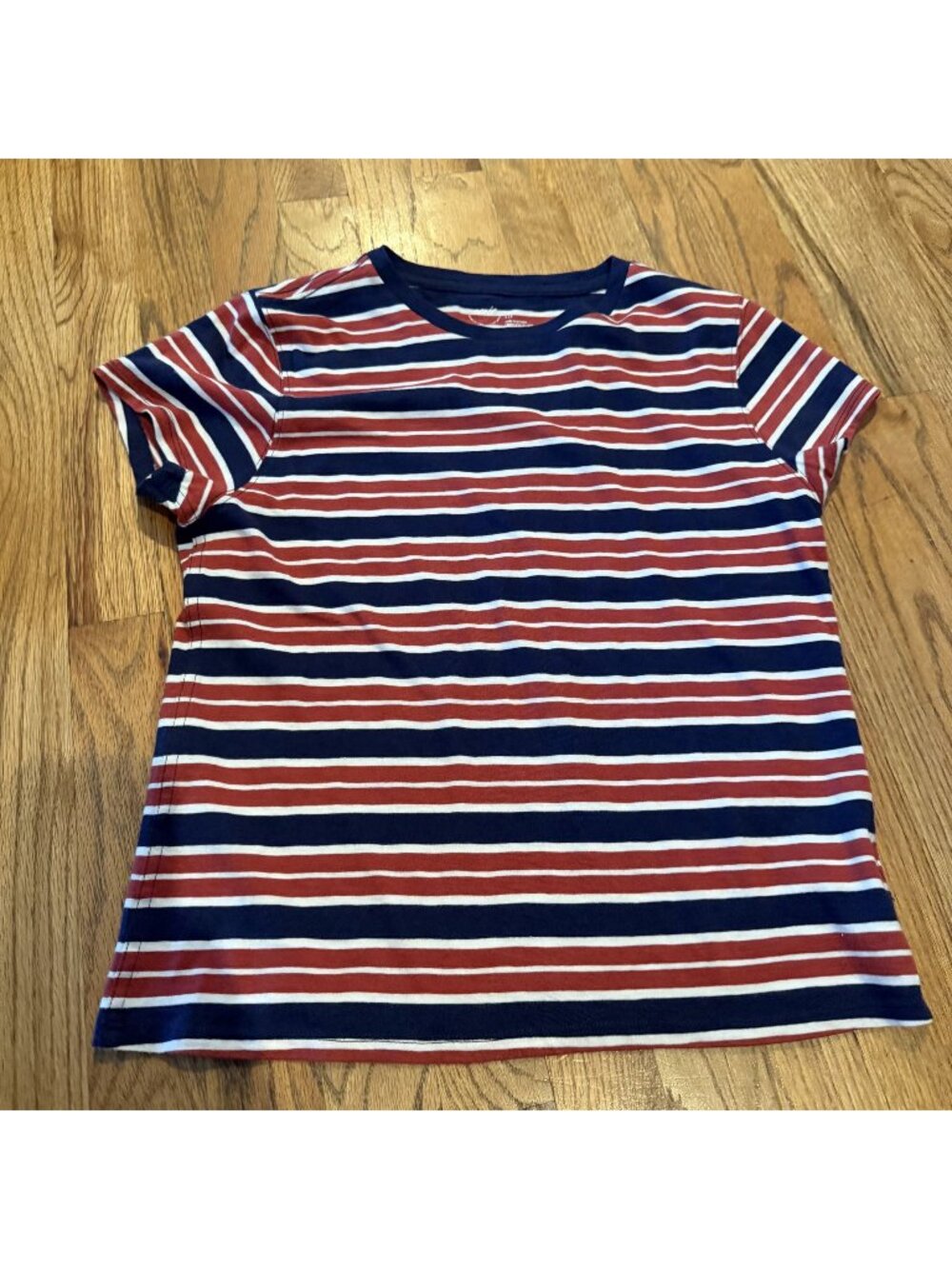 American Eagle Womens Blue Red Stripe Shirt Small